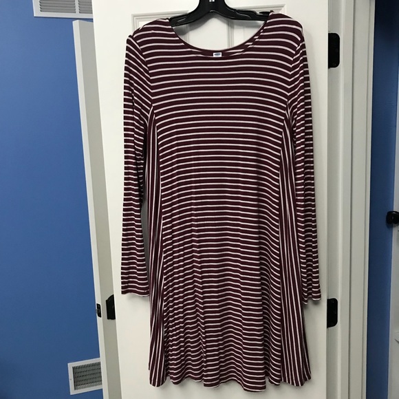 Old Navy Dresses & Skirts - Striped Long Sleeve Dress